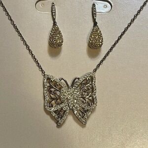 Butterfly Rhinestone Necklace  & Earrings Set Jewelry NIB Bling